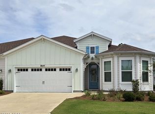 8645 Weekend Dr, Panama City Beach, FL 32413