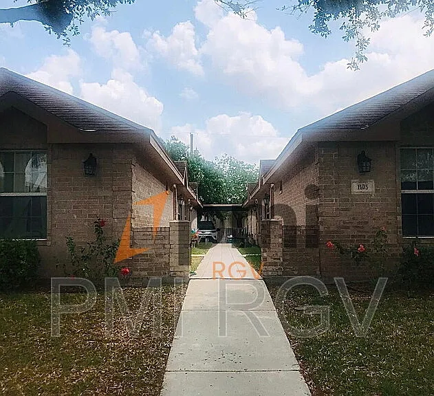 1105 S Palm Dr #4 — Photo 1