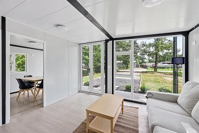 2 bed, 1.0 bath, 400 sqft, $950 — Photo 3
