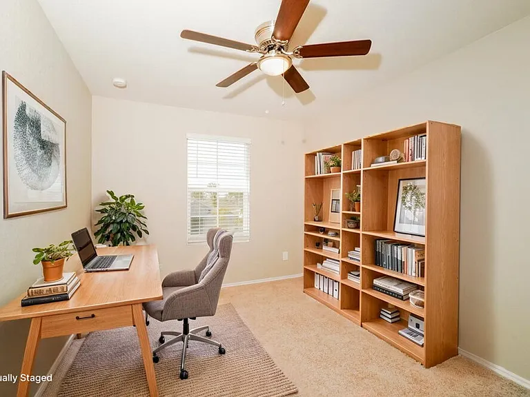 775 Monarch Dr — Photo 16