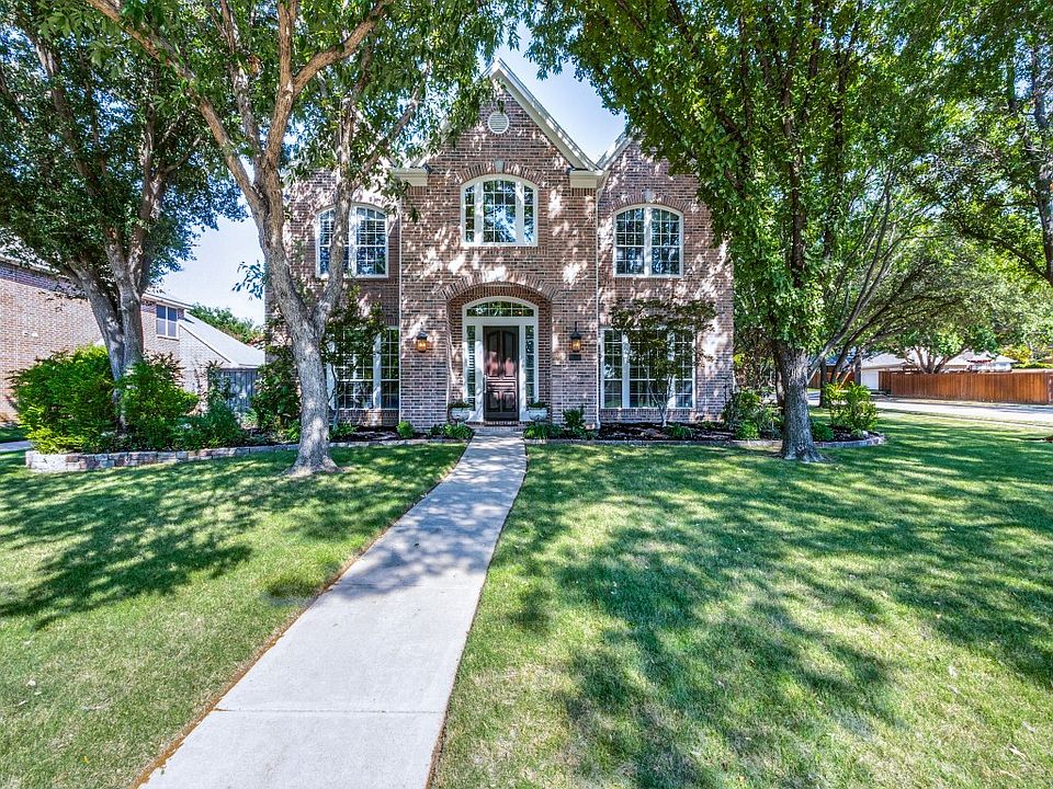 1st image of 201 Meadowlark Ln