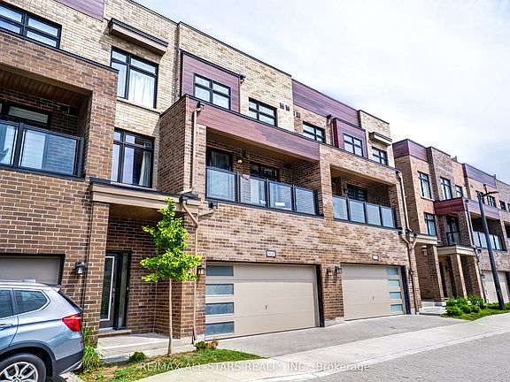 3rd image of 1865 Pickering Pkwy #904