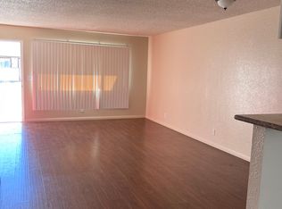 21601 Powhatan Rd APT 10, Apple Valley, CA 92308