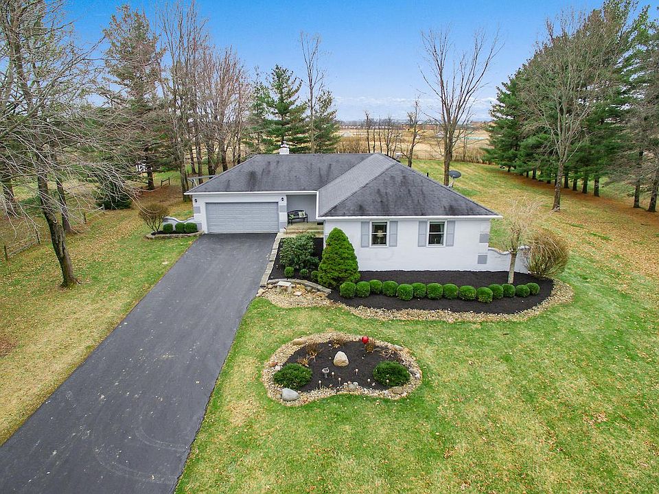 1st image of 12835 Fox Run Ct NW