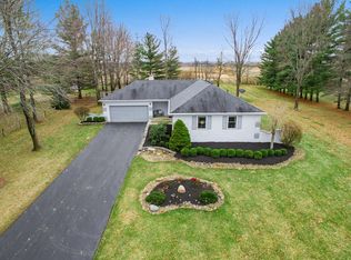 12835 Fox Run Ct NW, Pickerington, OH