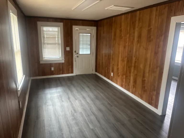 3315 Williams St — Photo 3