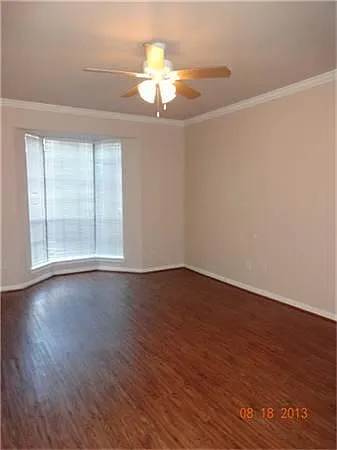 2255 Braeswood Park Dr — Photo 4