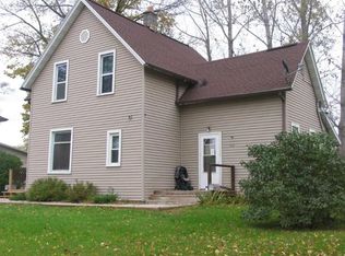 408 Division St, Mauston, WI 53948