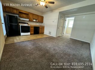 139 Macey Ave #AA, Versailles, KY