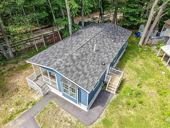 4th image of 139 Robinhood Drive