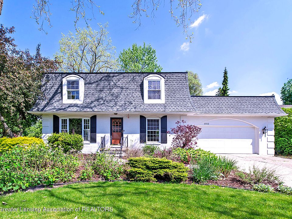 1st image of 1012 Fox Hills Dr