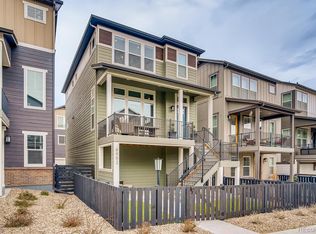 8952 Southurst St, Highlands Ranch, CO 80129