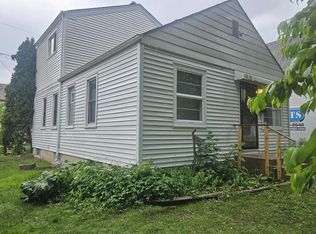 8734 W Maple St, West Allis, WI 53214