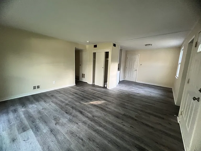 6321 Ball Ave — Photo 8