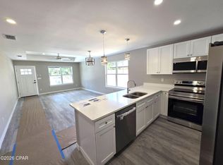 815 E 12th Ct, Panama City, FL 32401
