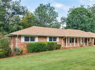 1862 Hebron Hills Dr, Tucker, GA