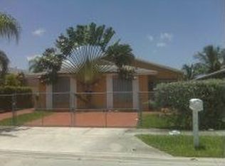 11865 SW 210th Ter, Miami, FL 33177