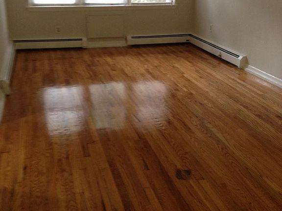 4th image of 226 Lincoln Ave APT 08