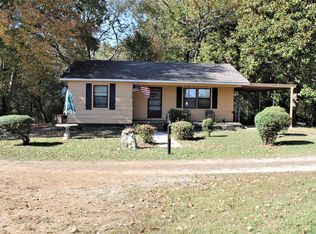 2670 Vale Rd, Mansfield, TN 38236