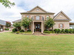 4120 Robinson Xing, Olive Branch, MS 38654