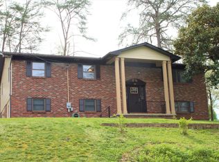 406 Timbercrest Dr, Clinton, TN 37716