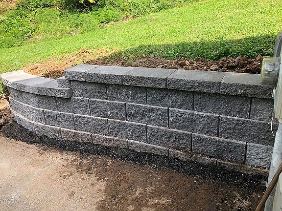 New garage retaining wall