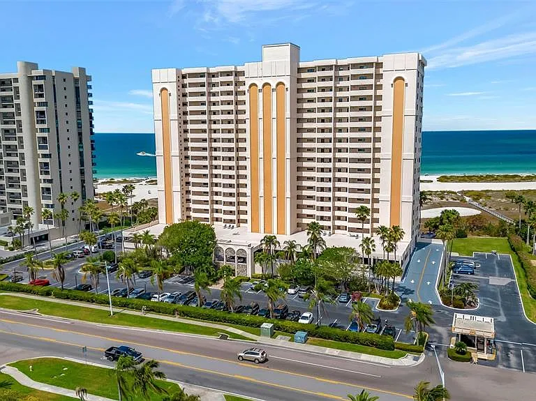 1270 Gulf Blvd #406 — Photo 2