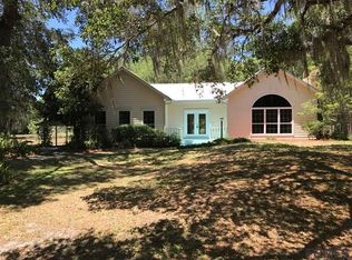 163 Mount Royal Ave, Crescent City, FL 32112