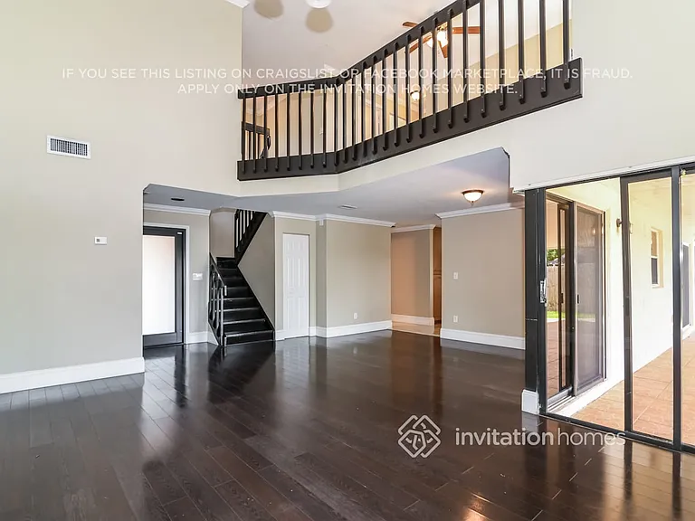 6731 SW 155th Ave — Photo 5