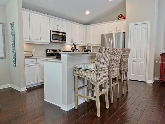 4th image of 12594 Shimmering Oak Cir