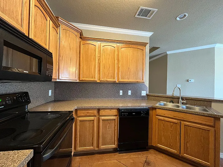 3016 Beauford St — Photo 11