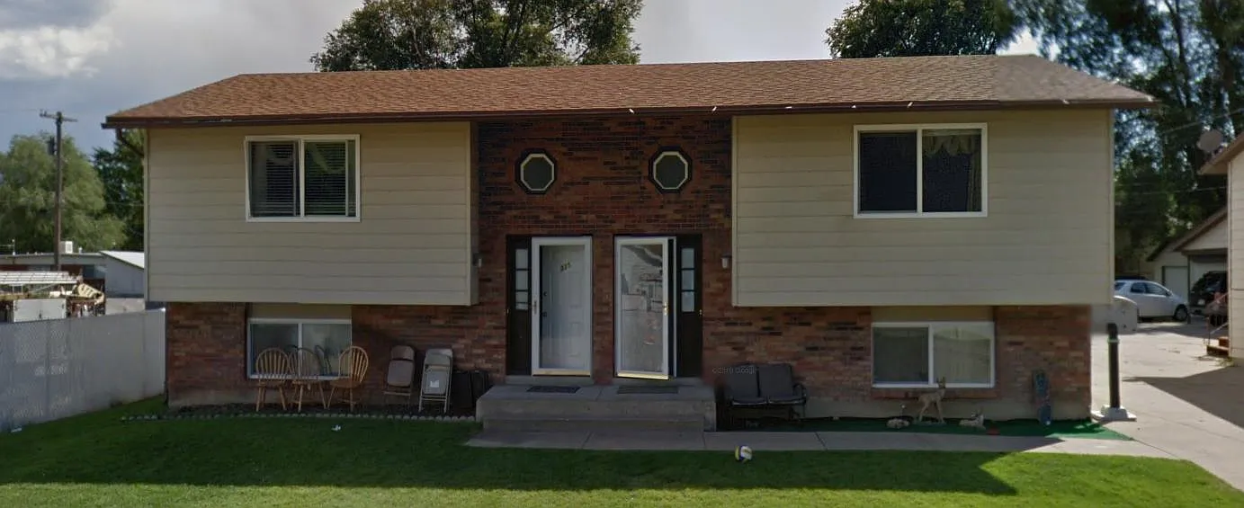 2 bed, 1.5 bath, 1224 sqft, $1,400 — Photo 1