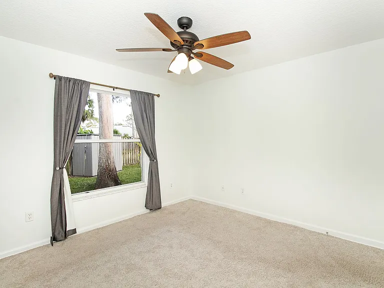 896 Rose Ct — Photo 53