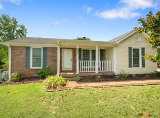 7201 Green Meadows Ln, Nashville, TN 37221