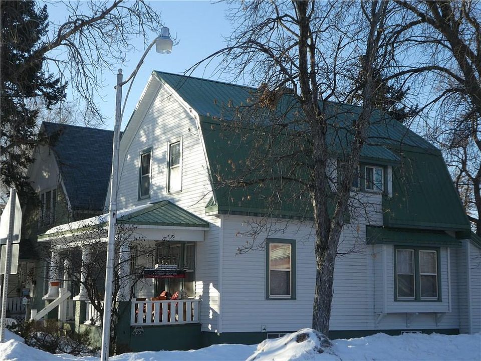 1st image of 724 N 31st St