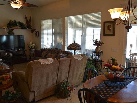 3rd image of 19395 Boulders St