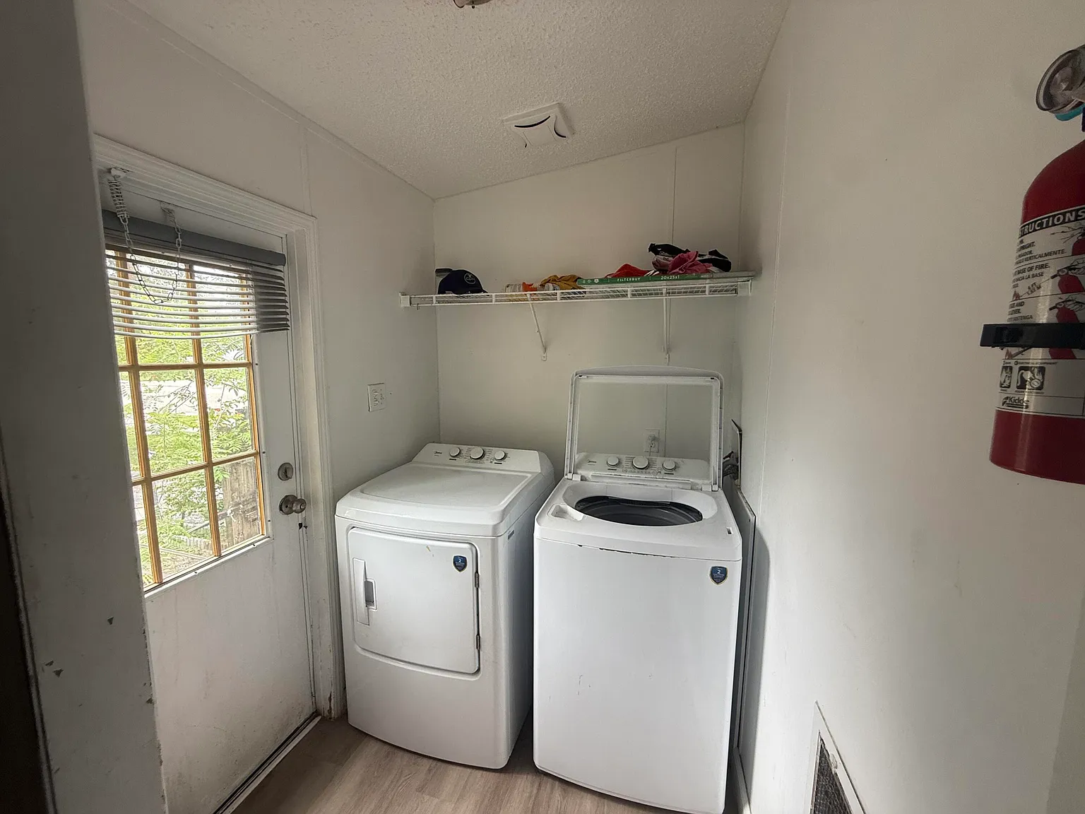 Studio, 1344 sqft, $3,000 — Photo 2