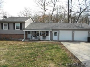 22911 Green Acres Rd, Dow, IL 62022