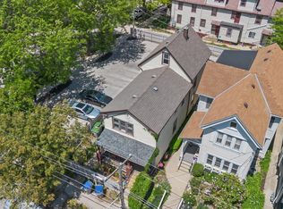 1006 E Land Pl, Milwaukee, WI 53202