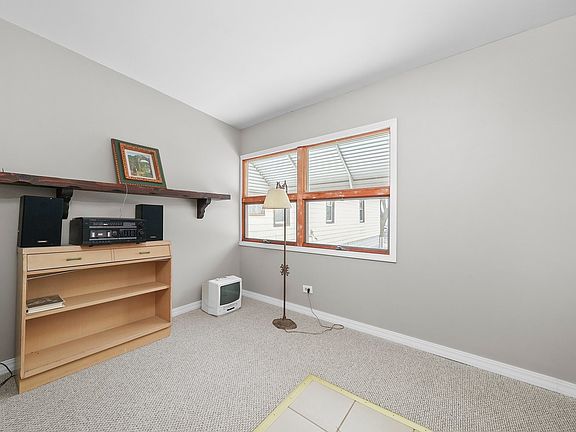 5th image of 13343 S Avenue M