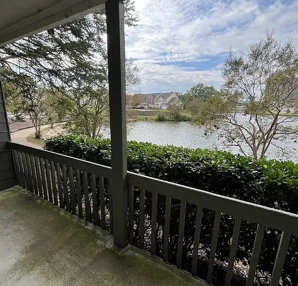 585 Starlight Dr #14 — Photo 5