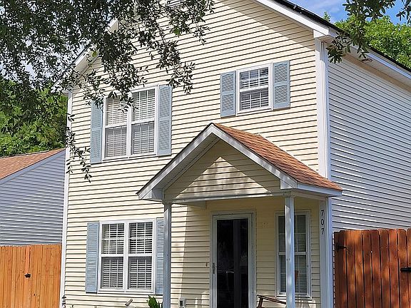 2nd image of 707 Southern Charm Dr