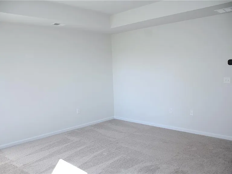 1121 Point Place Dr — Photo 19
