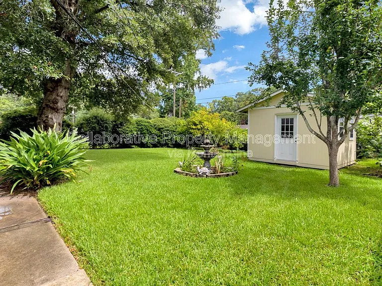 319 Tanglewood Rd — Photo 18
