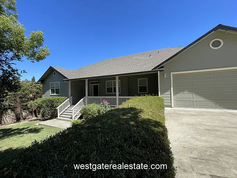 786 El Paseo Dr — Photo 19