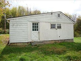 2nd image of 5127 Baskerville St