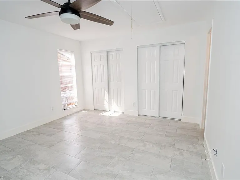 6306 Royal Woods Dr — Photo 3