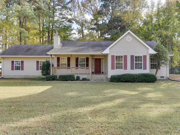 8404 Guinea Rd, Hayes, VA 23072