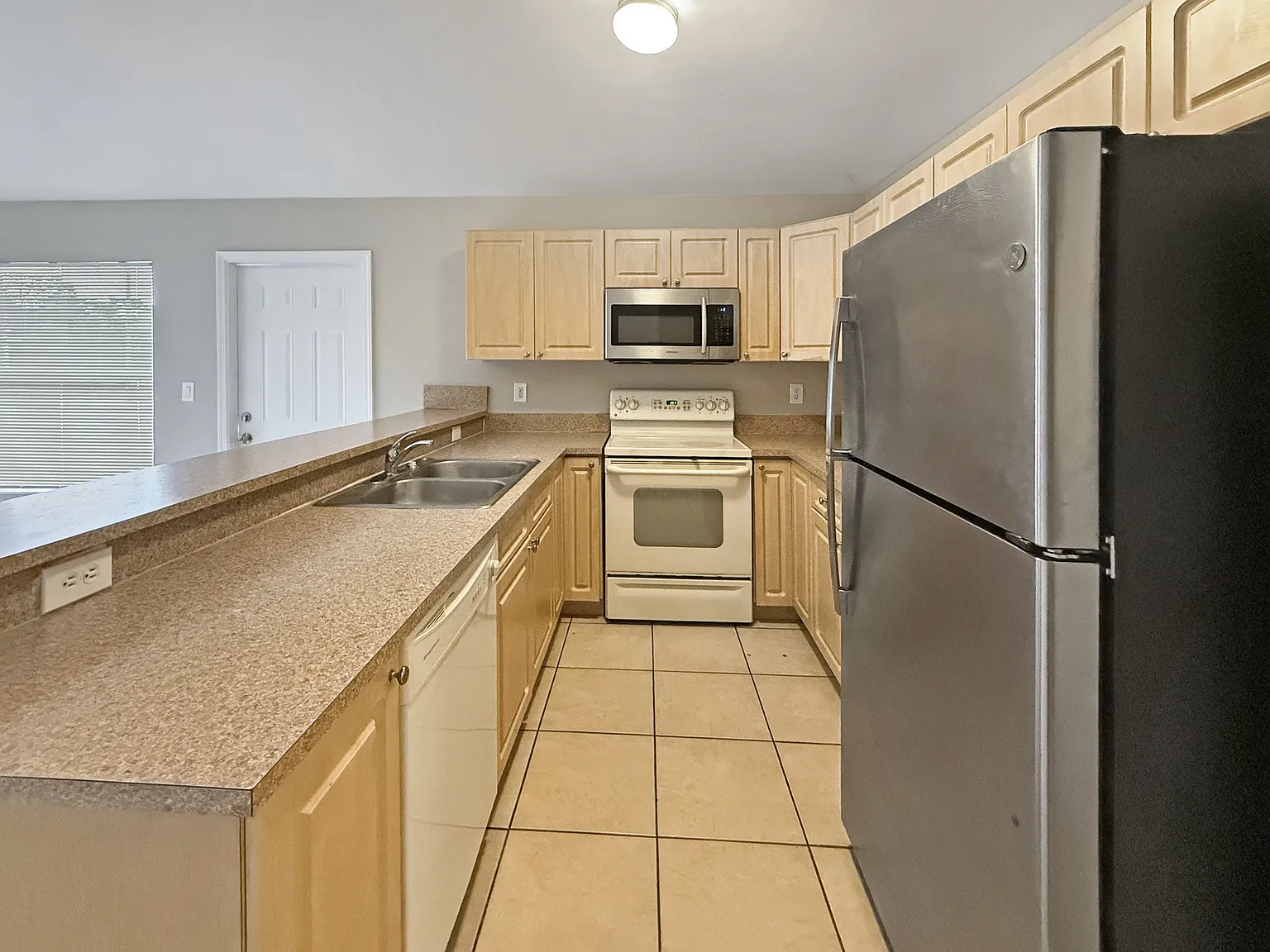 4771 Jordan Avenue South - 1 — Photo 3