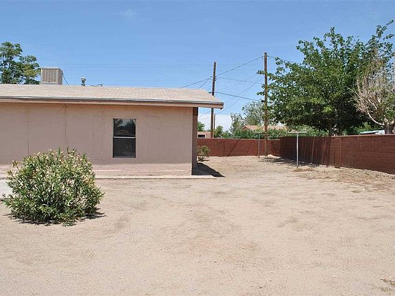 4th image of 1136 N Tornillo St